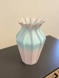 Small Tall Vase (Vasemode)