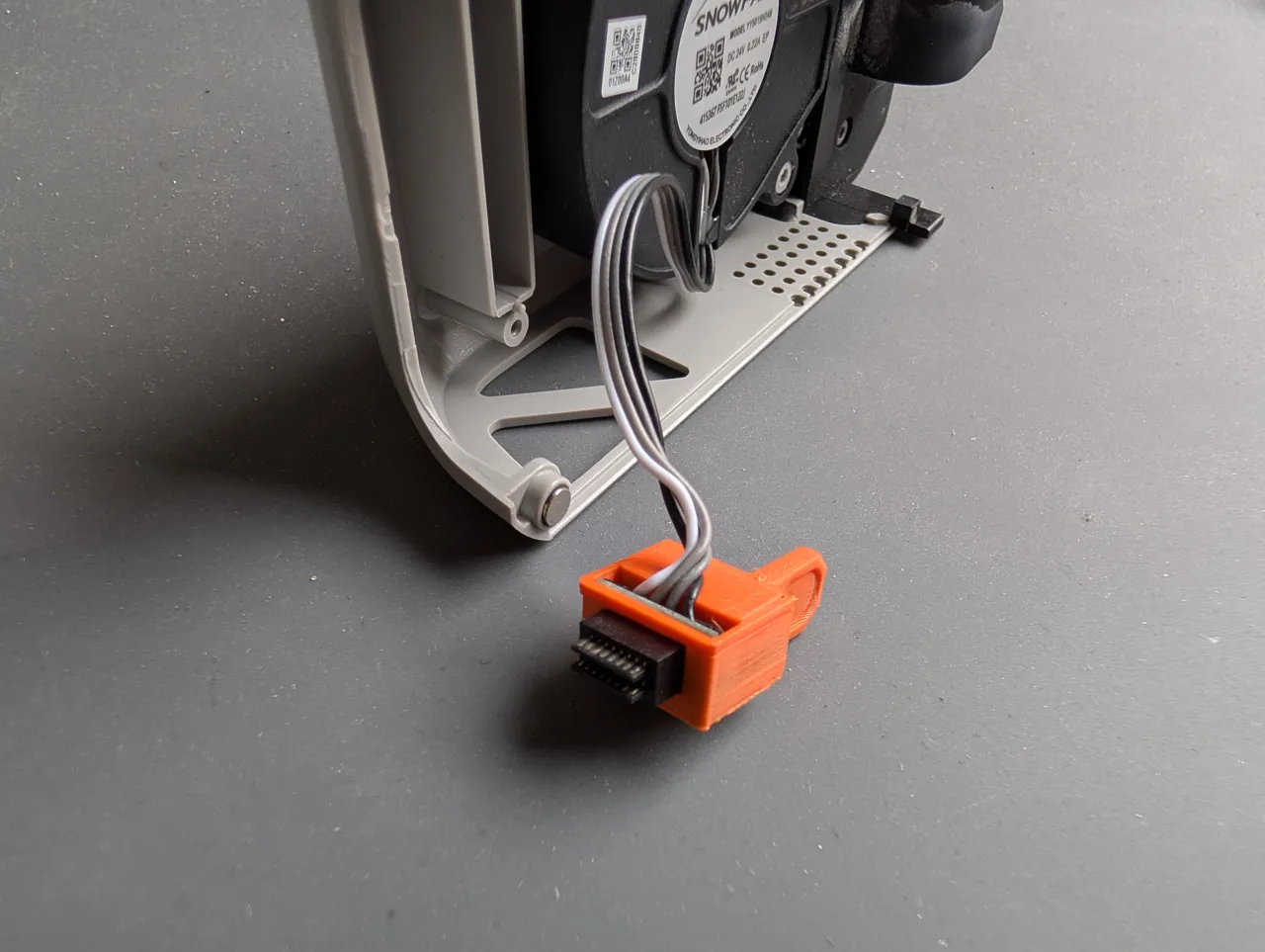 P1S, X1E hotend cable guide | quick swap plug view 3