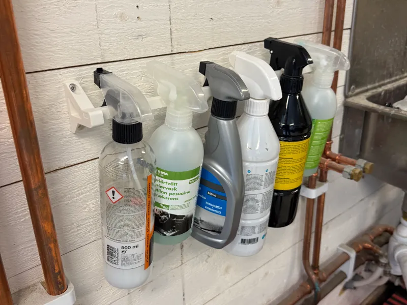 Spray bottle wall mount (Extendable, Low filament)