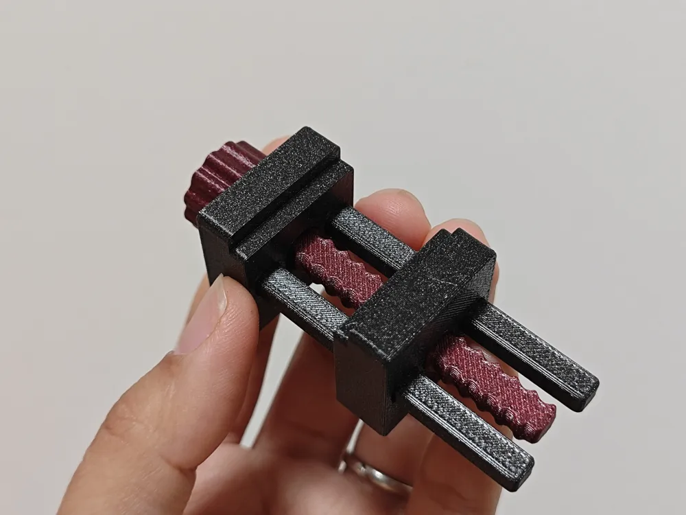 mini vise fully 3D Printed optional metal spring - Free 3D Print Model ...