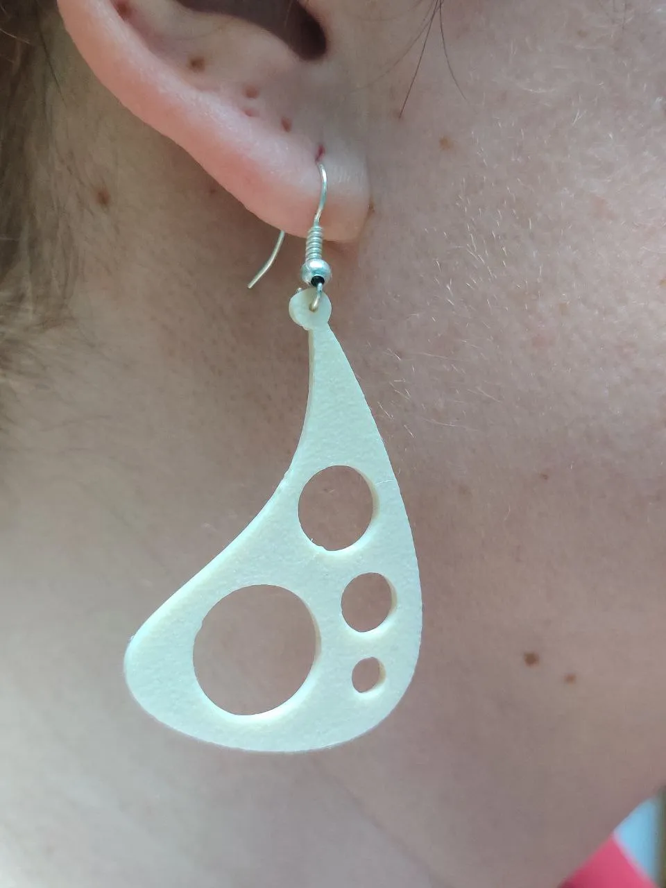 Fluid Circle Earrings view 3
