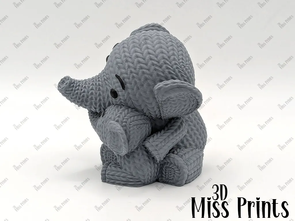 Knitted Elephant Mother & Baby (No3) view 2