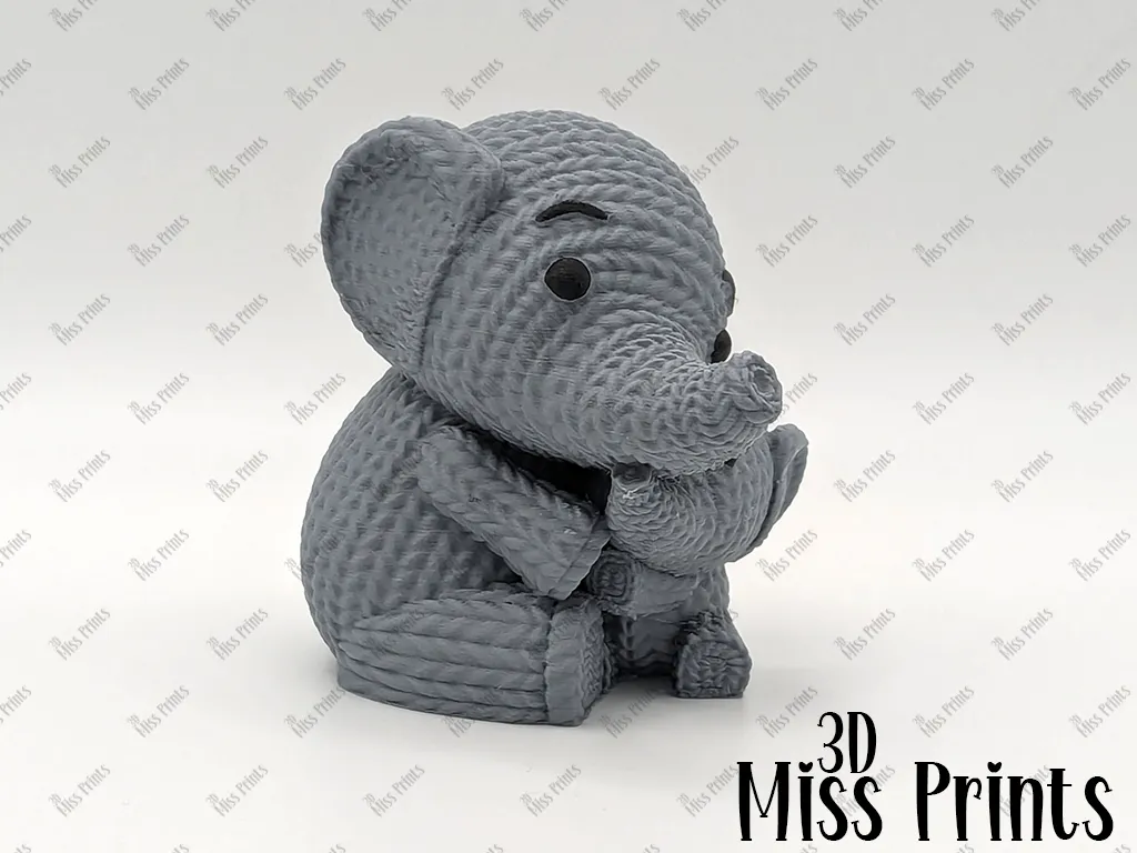 Knitted Elephant Mother & Baby (No3) view 3