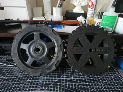 Husky rolling toolbox wheel