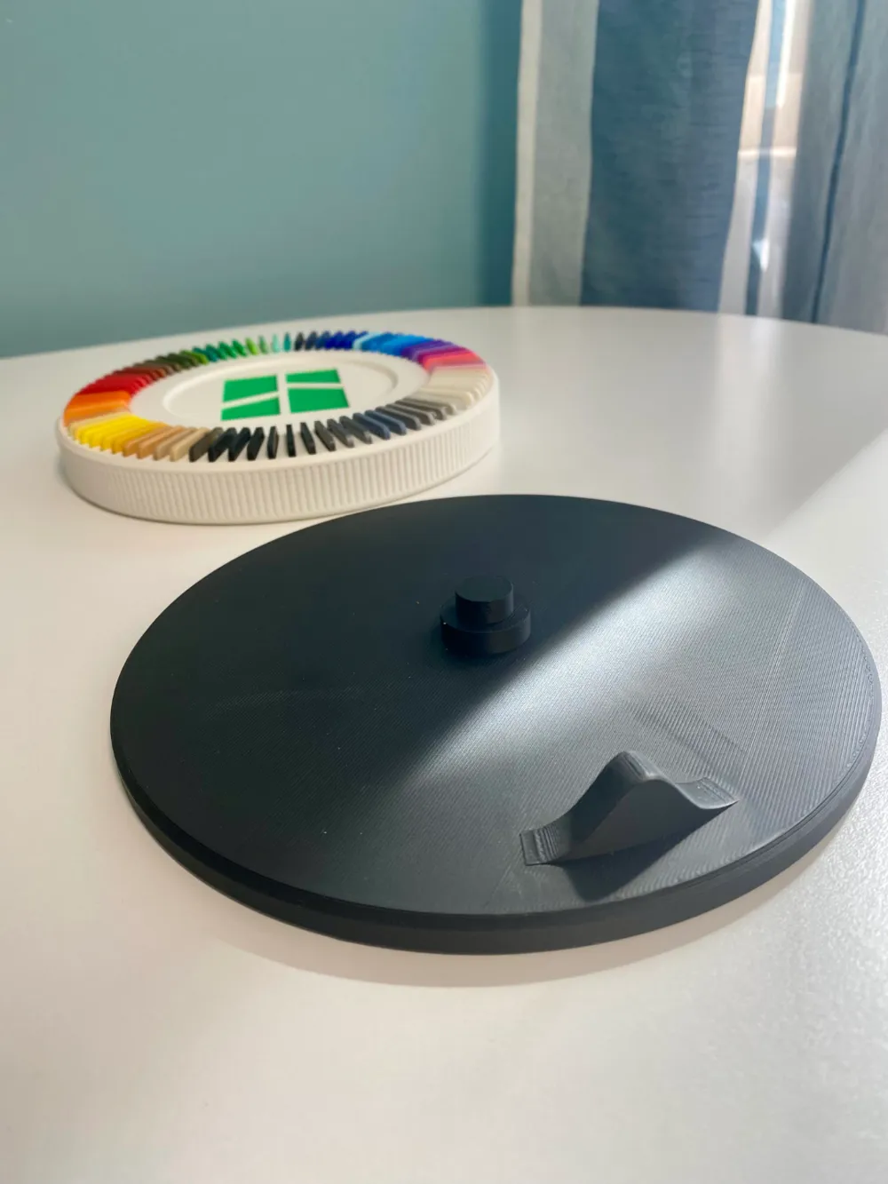Improved Color Sample Display by DiddyKong3D - MakerWorld