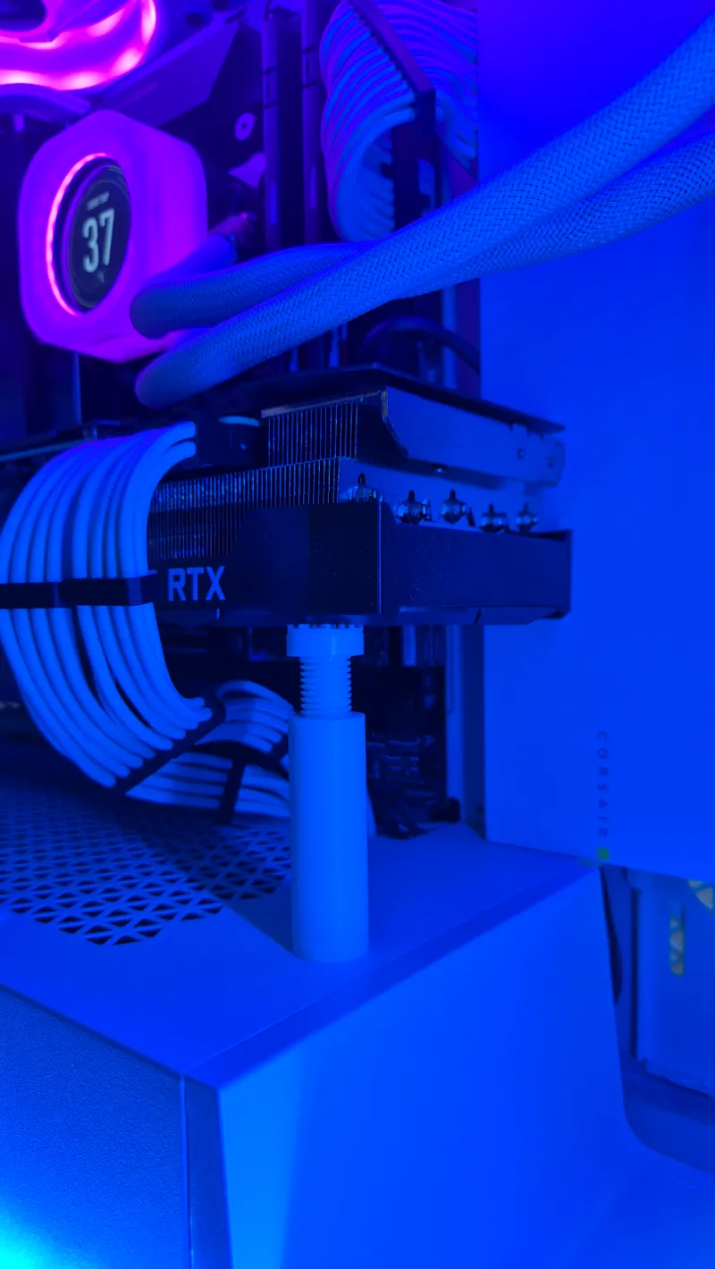 GPU Holder (Deluxe version - magnetic)