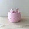 Smooth surface, 3 kinds of small animals