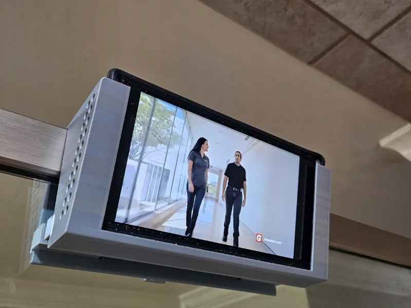 Shower Phone Mount- S23 Ultra / Apple 16 Pro Max