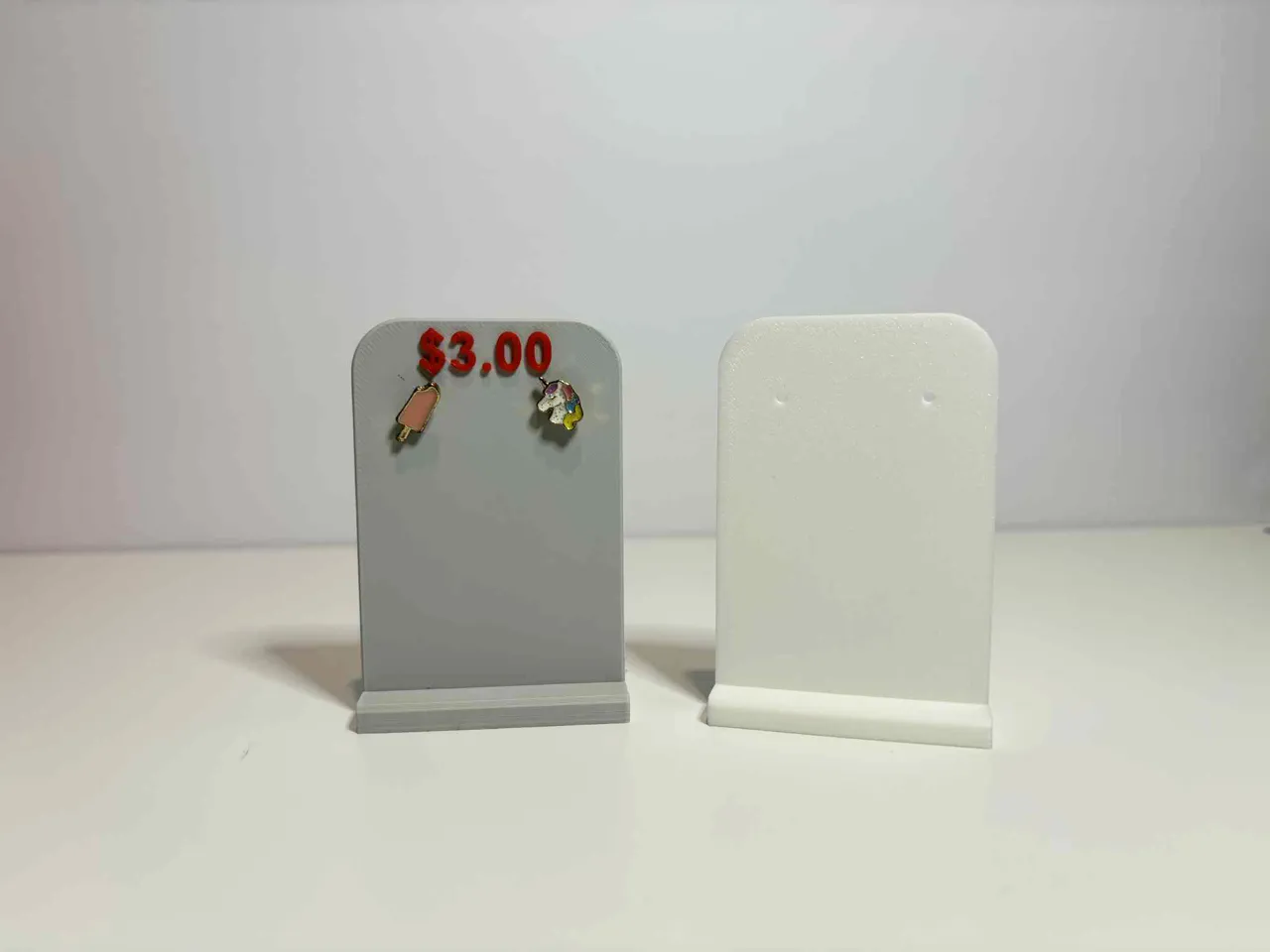 Simple Earring Display stand view 2