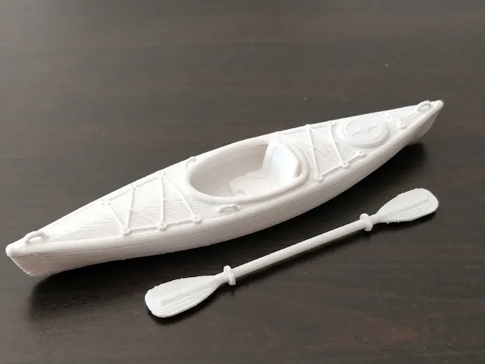 Organizador: Kayak with Paddle. Referencia del modelo original.