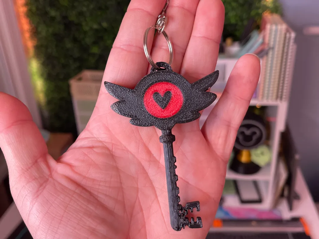 Hazbin Hotel Key Keychain by PorgisCorner MakerWorld: Download Free 3D Models - 3D model önizlemesi