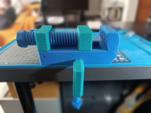 https://makerworld.bblmw.com/makerworld/model/US2f542a2deeb09/design/2024-03-30_5058fb66967308.jpg