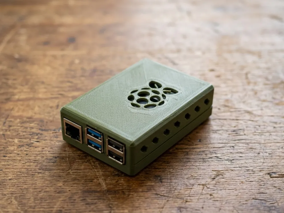 Boîtier Raspberry Pi 5 V2