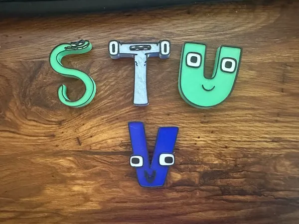 https://makerworld.bblmw.com/makerworld/model/US2f5515ce690578/design/2024-03-19_8ae6c3f16f7ce.jpg
