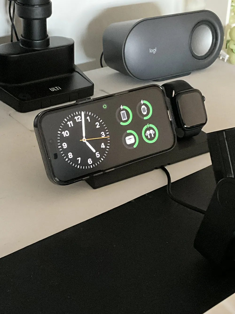 Magsafe Charger Holder for iPhone and Apple Watch - Free 3D Print Model ...
