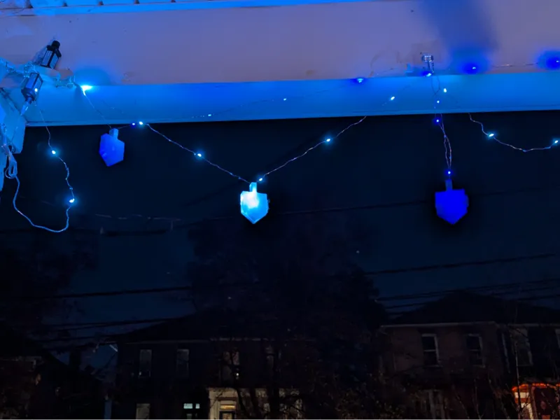 Hannukah House Lights