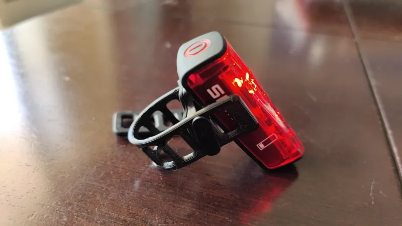 Sigma Stop LED rubber band for seatpost