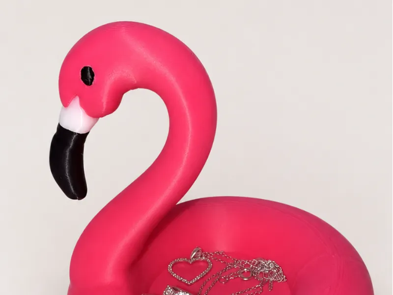 Flamingo pool float jewelry holder