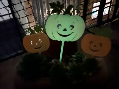 Glow Pumpkin – Luminous Halloween Decoration