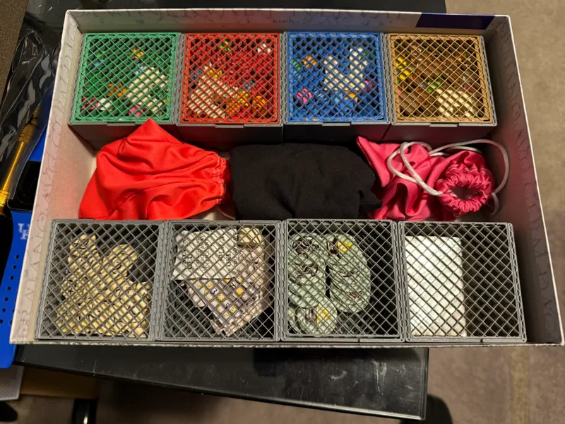 Trajan insert (sleeved, box to table) low PLA