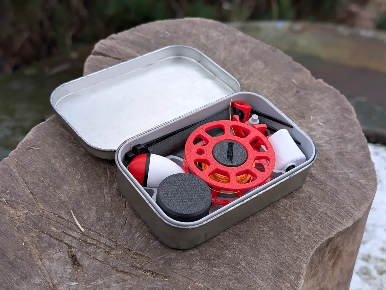 Travel Pocket Fishing Set - Altoid size box insert view 4