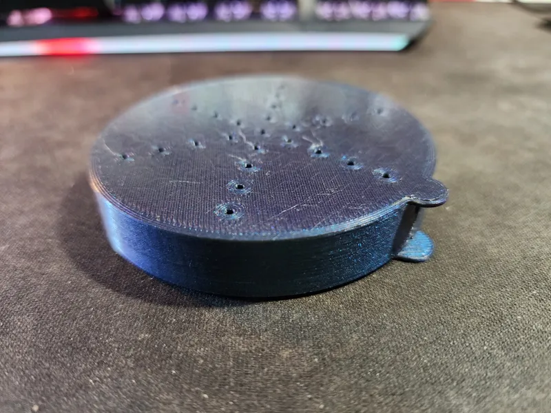 Retainer Case (Half Turn)
