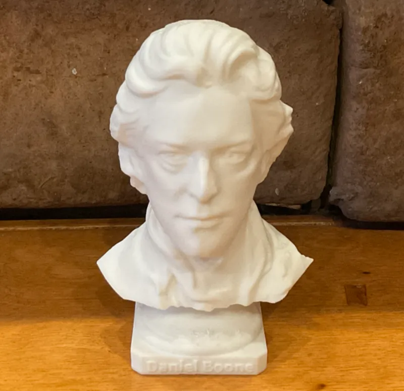 Daniel Boone Statue