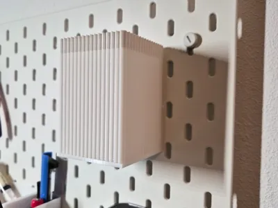 Magnetic Skadis Waste Bin