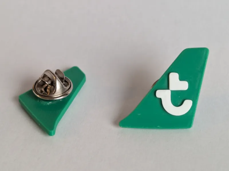 Pins Transavia