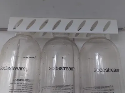 Sodastream bottle holder for 3 bottles
