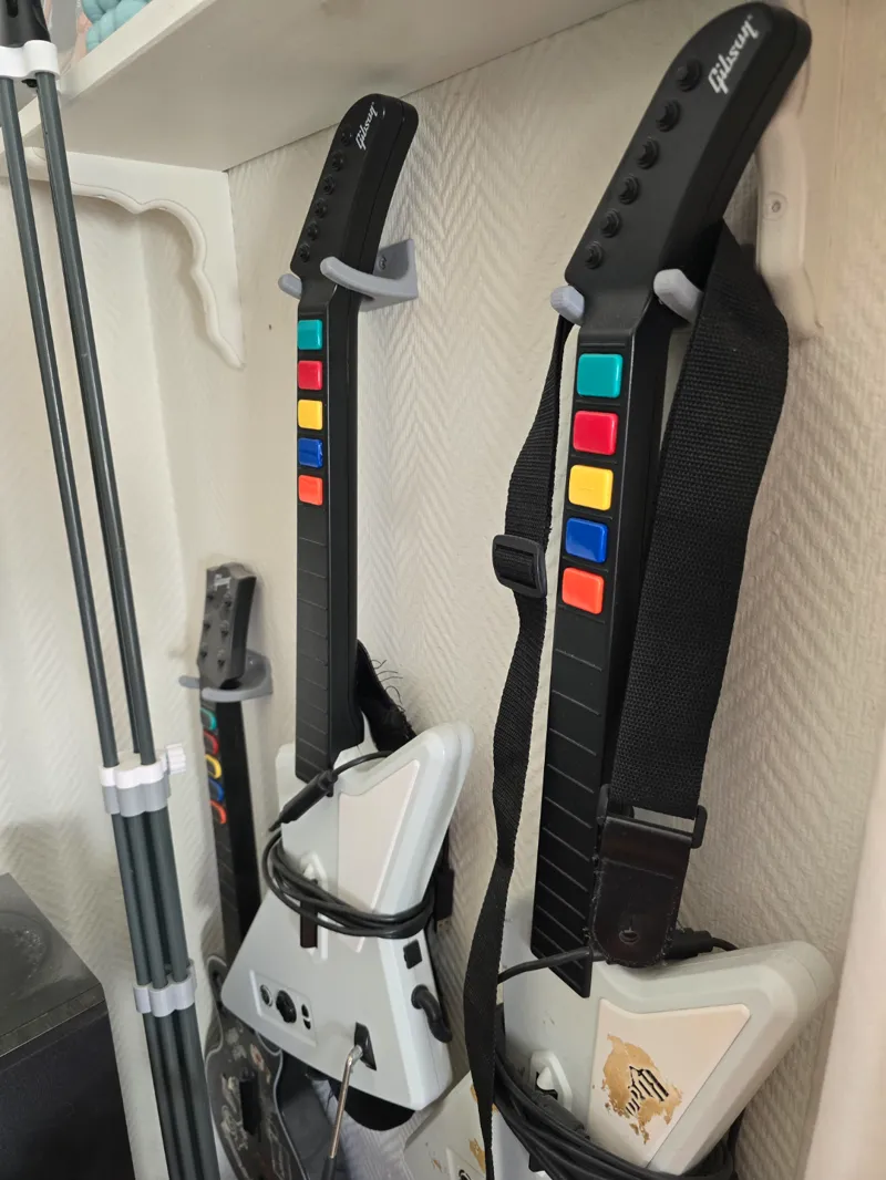 Guitar hero guitar holder