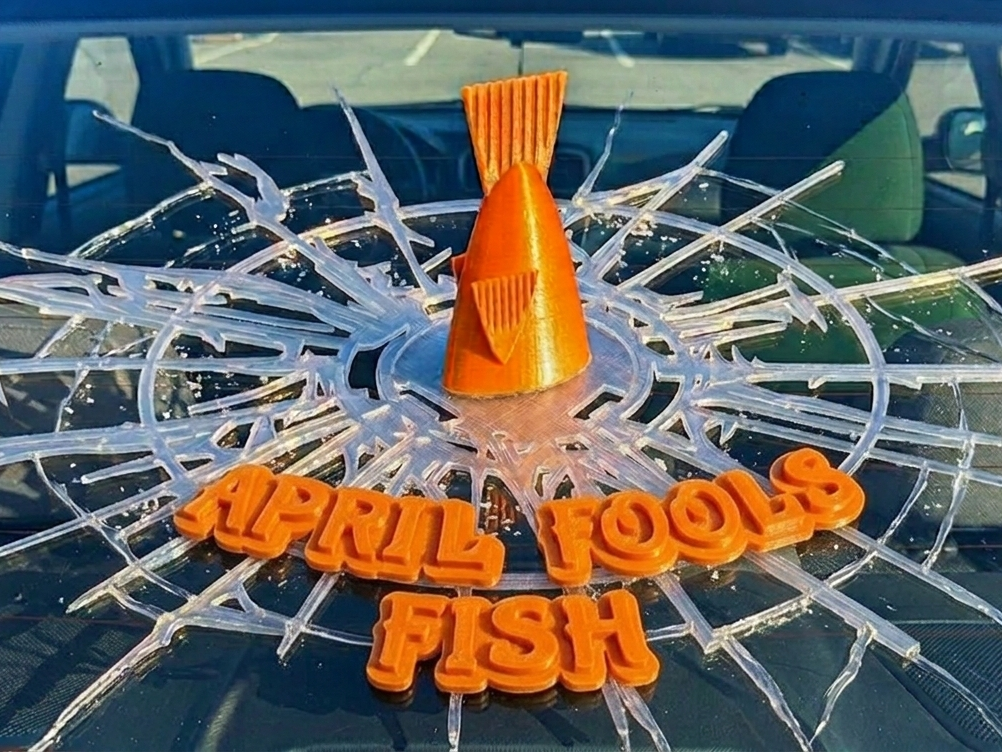 Car Prank – Realistic Shattered Glass & Fish