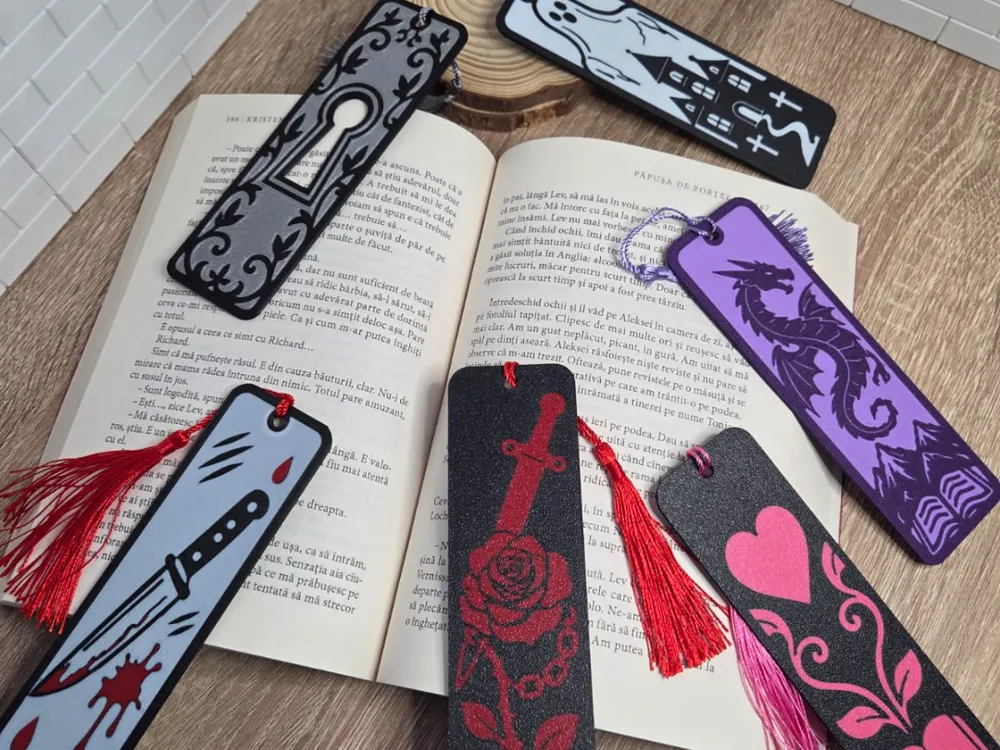 Accesorio de lectura: Bookish Genre Bookmarks – Set 2. Referencia del modelo original.