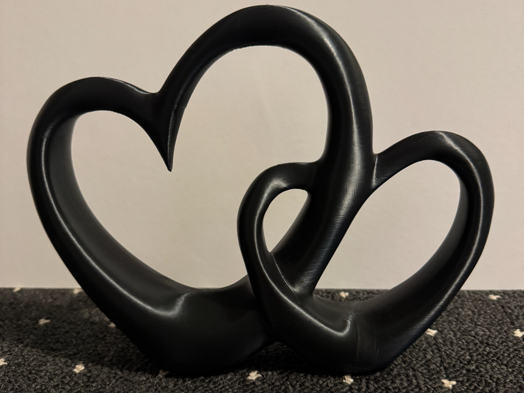 Intertwined Hearts/ Verschlungene Herzen Skulptur