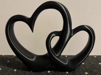 Intertwined Hearts/ Verschlungene Herzen Skulptur