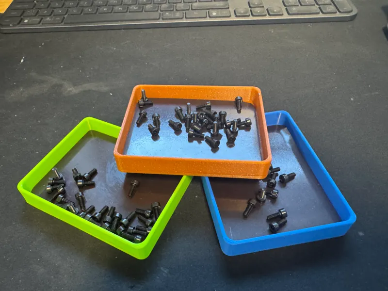 Magnetic screw tray 70x90mm 