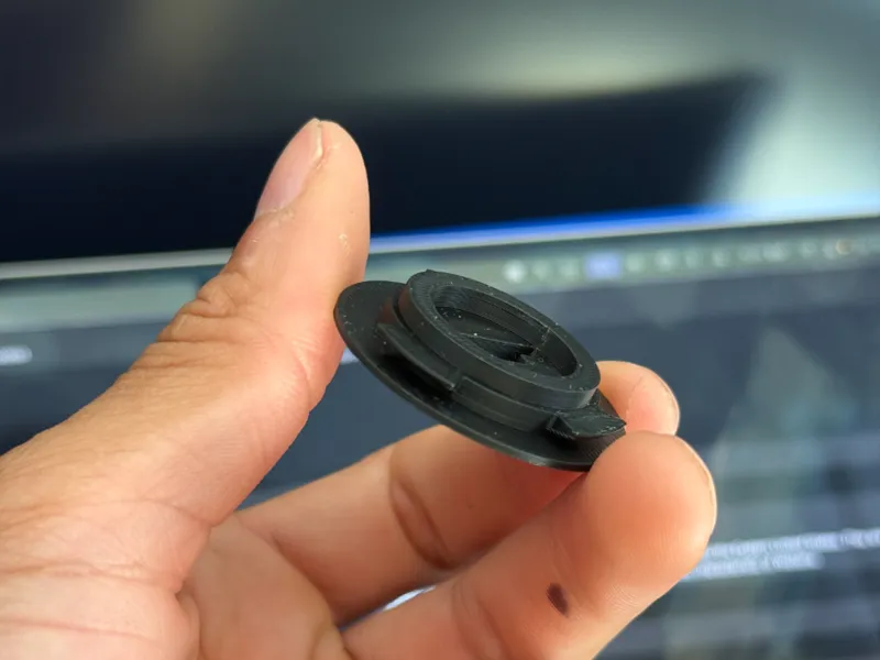 Apple M0100 - Twist Lock Plate for Xiao