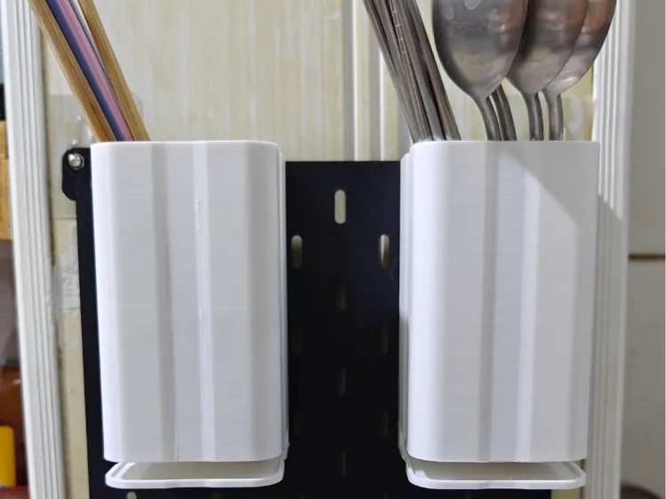 适用于3mm和5mm厚宜家洞洞板的餐具收纳盒