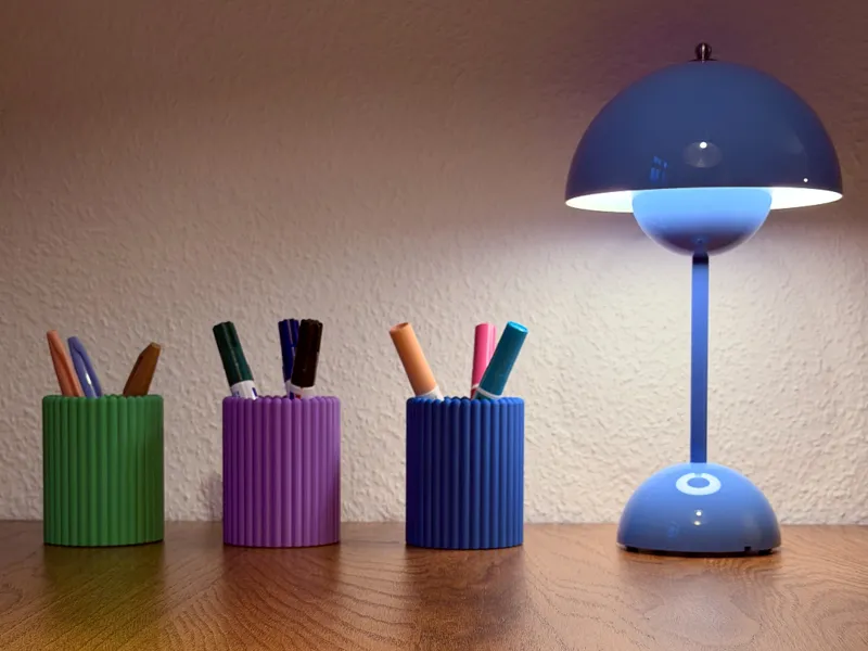 Ribbed Pencil Holder