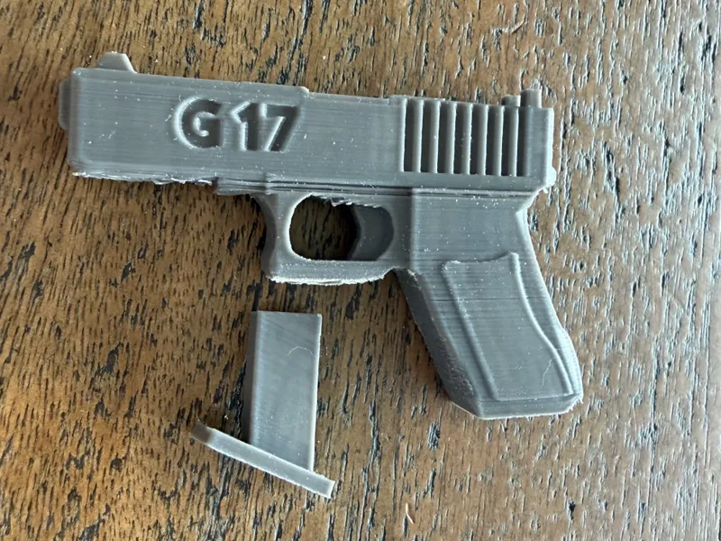mini glock 17 with removable mag