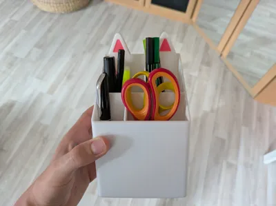 Pen holder with cat ears