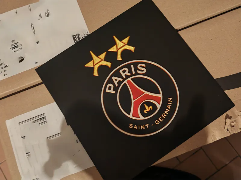 Paris Saint Germain deux étoiles hueforge 