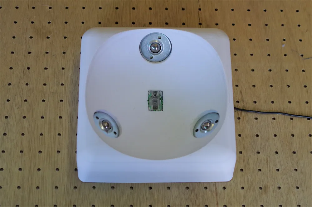 Custom Size Trackball A giant trackball base using a bowling ball by interestor/murasaki ...
