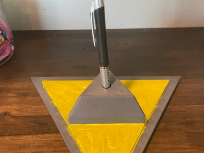 master sword pen holder