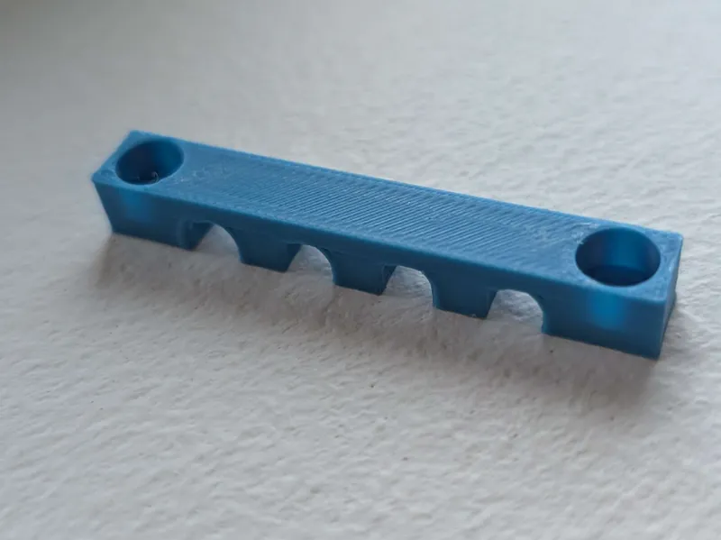 Wall-Mount Filament Guide 4 Slot Screwable Clip 2g