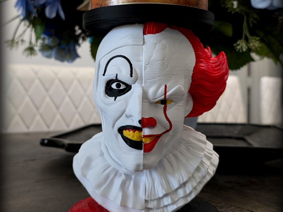 Terrifier Art the Clown Pennywise Candle Holder - 1