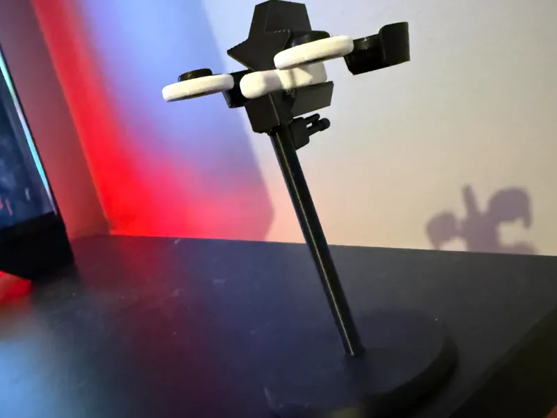 Arc Raiders Hornet Stand