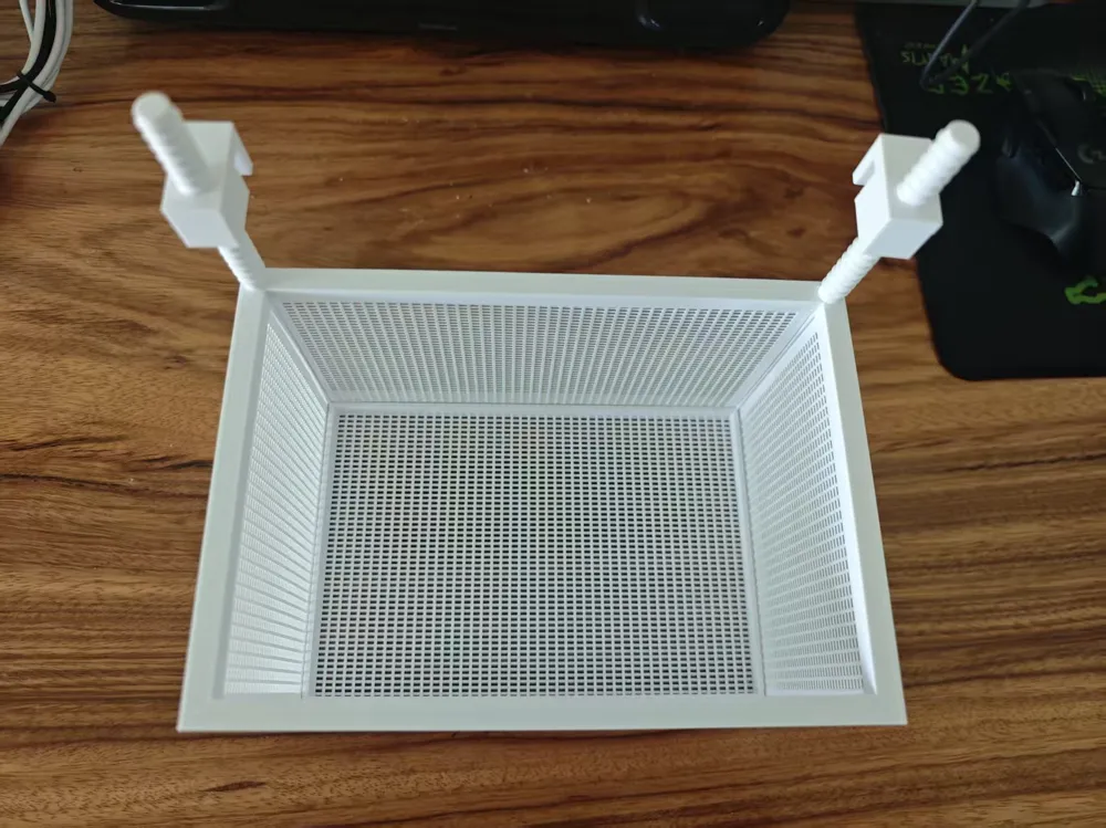 Fish Tank Isolation Box, Hatching Box, Breeding Box with Adjustable ...