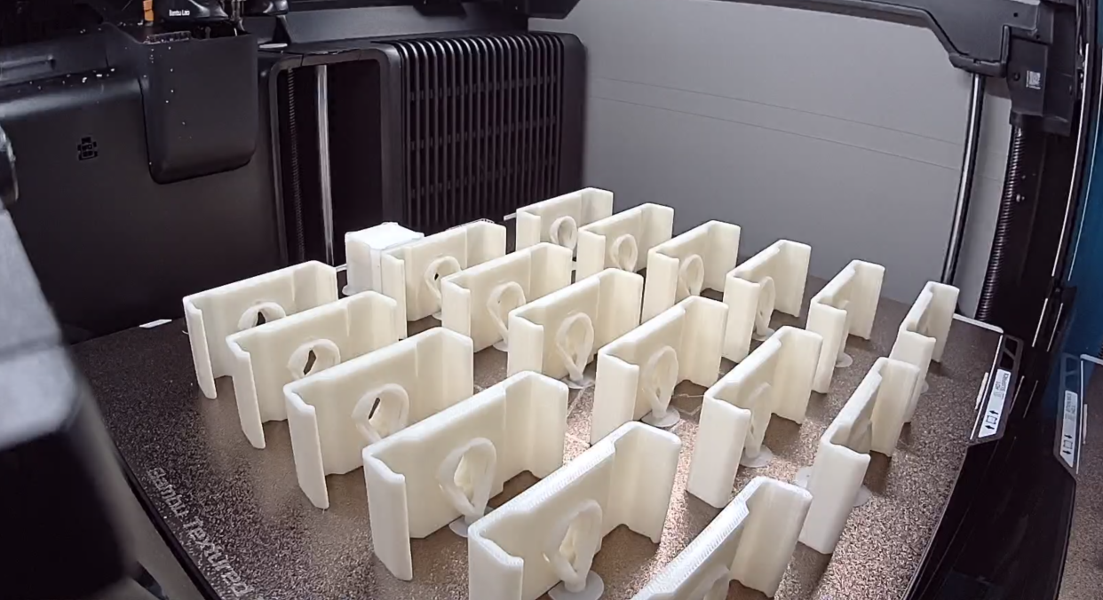 Miniatura 2 do modelo 3D 优利德uti260b微距镜片支架