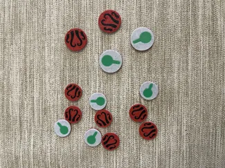 Arkham Horror clue/doom tokens